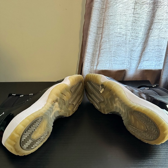 Jordan Retro 11 - Picture 5 of 7